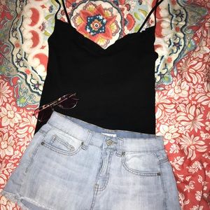 Black Crop Tank 🖤